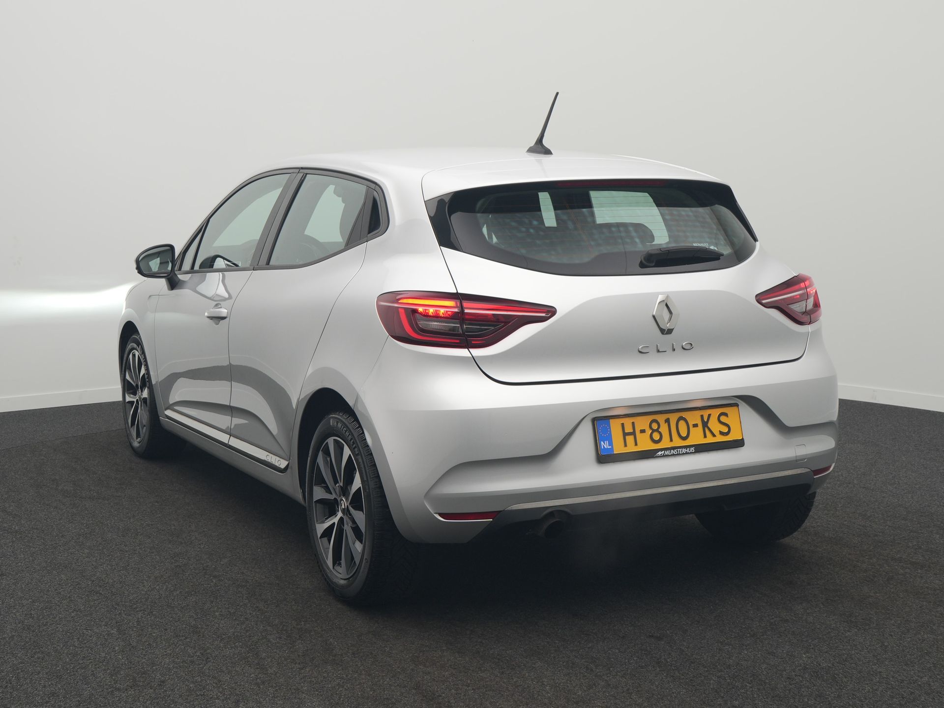 Renault Clio TCe 100 Zen - Occasion Lease vanaf €419 p/m - Afbeelding 4