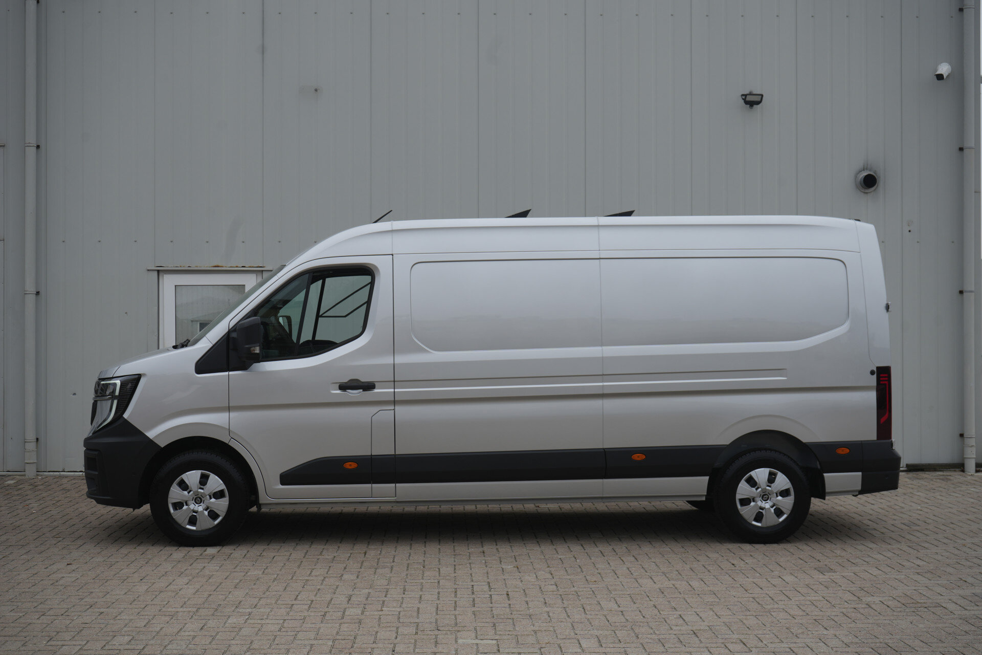 Renault Master T35 2.0 dCi 130 L2H2 Advance - Afbeelding 3