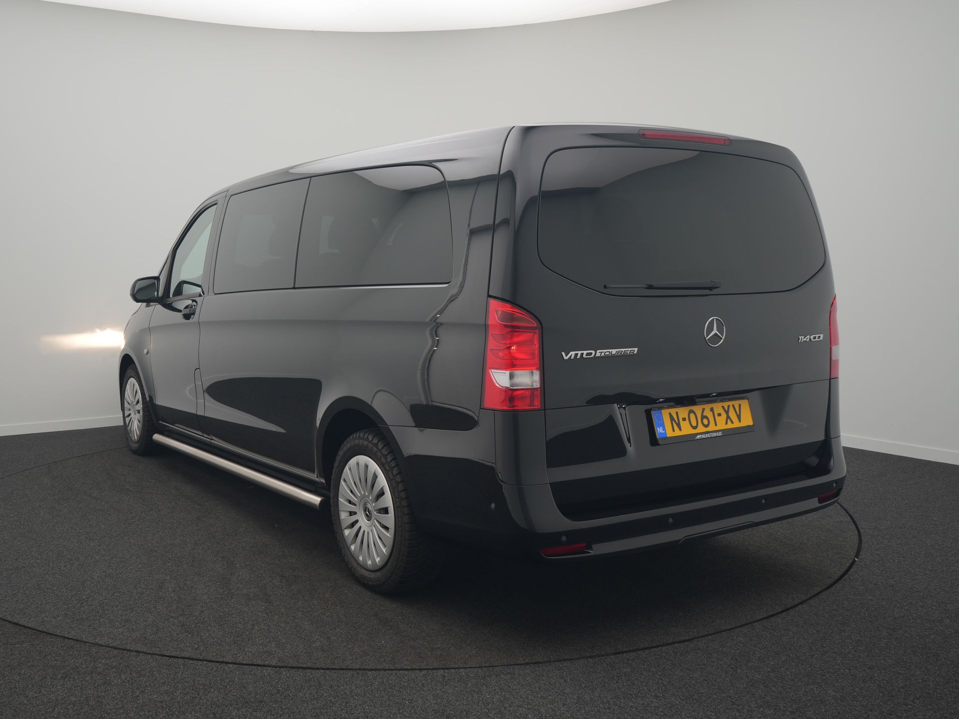 Mercedes-Benz Vito Tourer 114 CDI Base Extra Lang - Occasion Lease vanaf €1024 p/m - Afbeelding 3