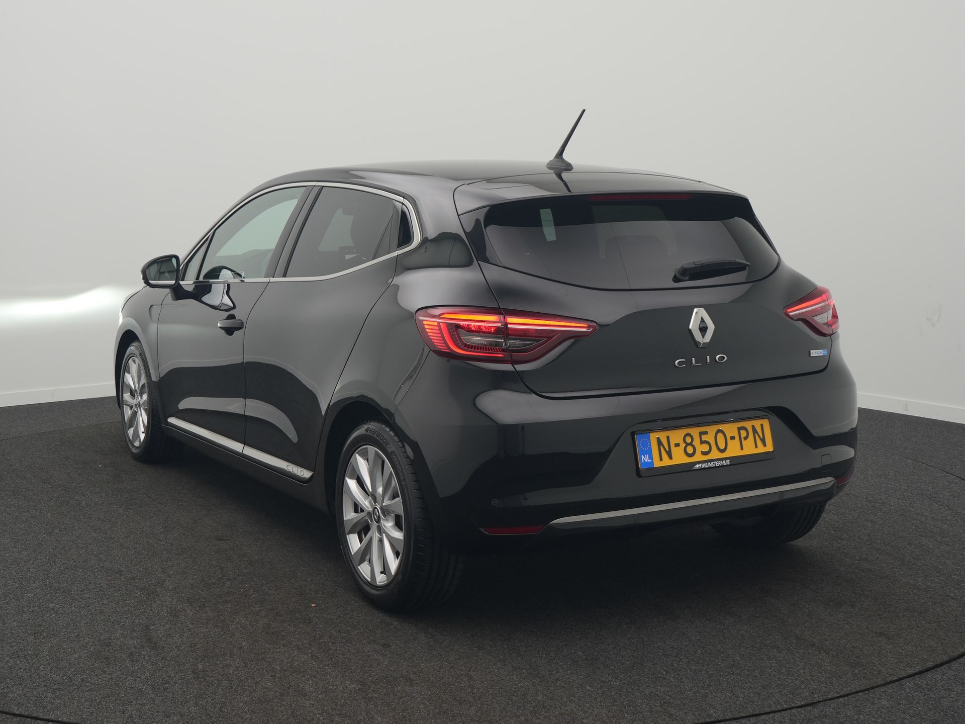Renault Clio 1.6 E-Tech Hybrid 140 Intens - Occasional Lease vanaf €444 p/m - Afbeelding 4