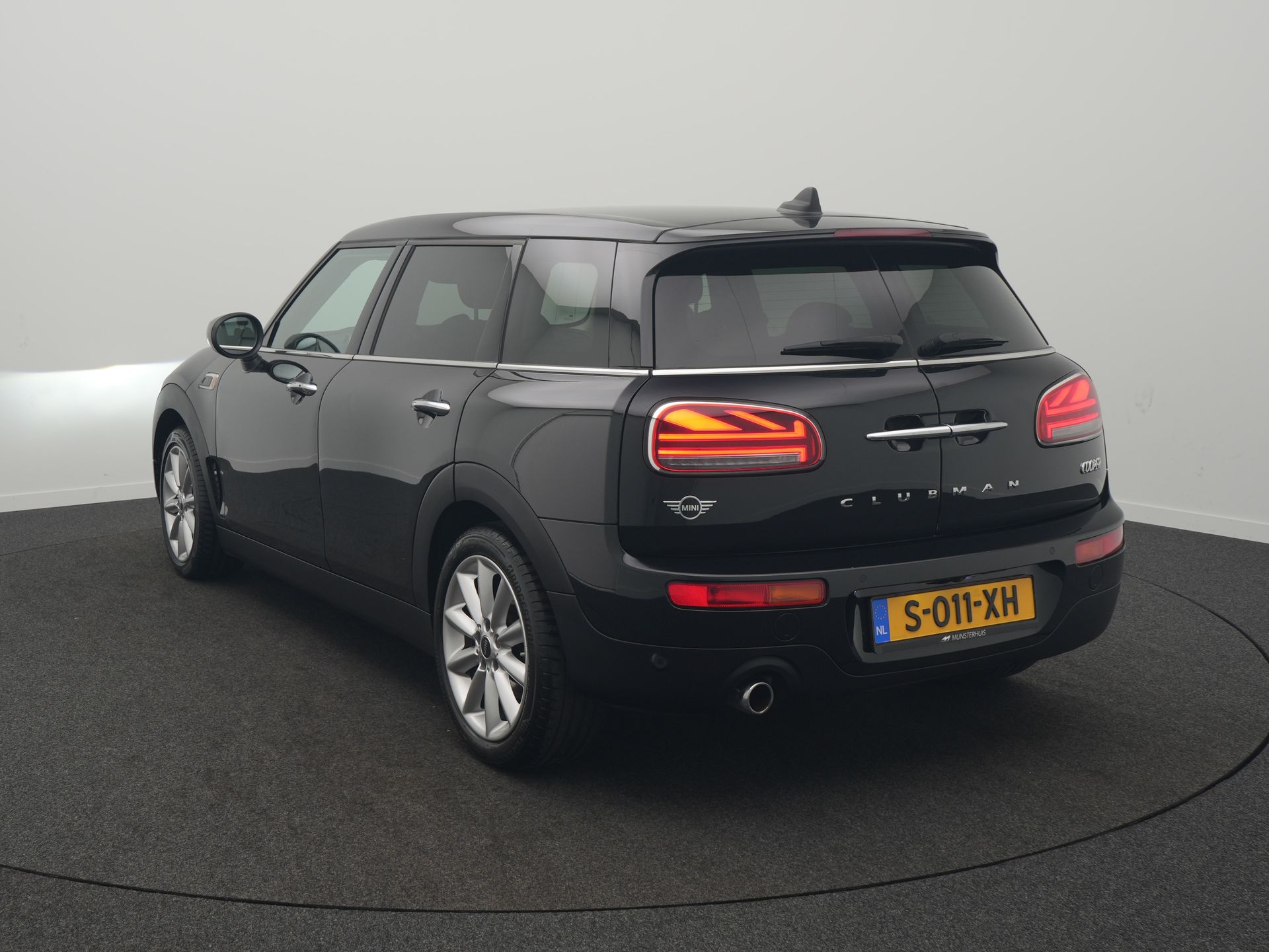 MINI Clubman 1.5 Cooper Classic Business Edition - Occasional Lease vanaf €529 p/m - Afbeelding 4