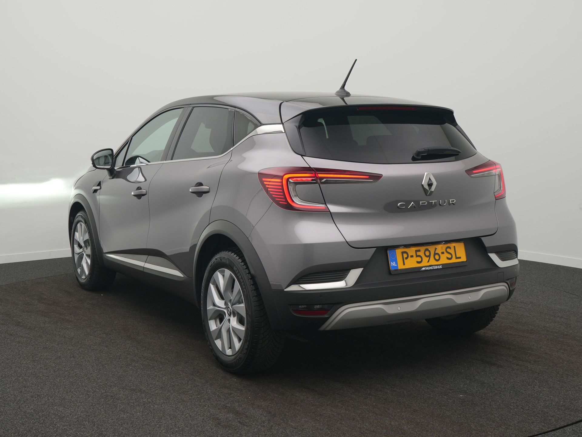 Renault Captur TCe 90 Intens - Occasion Lease vanaf €384 p/m - Afbeelding 4