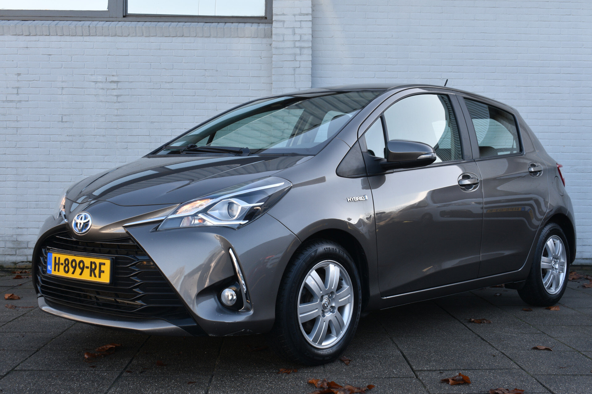 Toyota Yaris 1.5 Hybrid Design Sport Limited Automaat 100pk