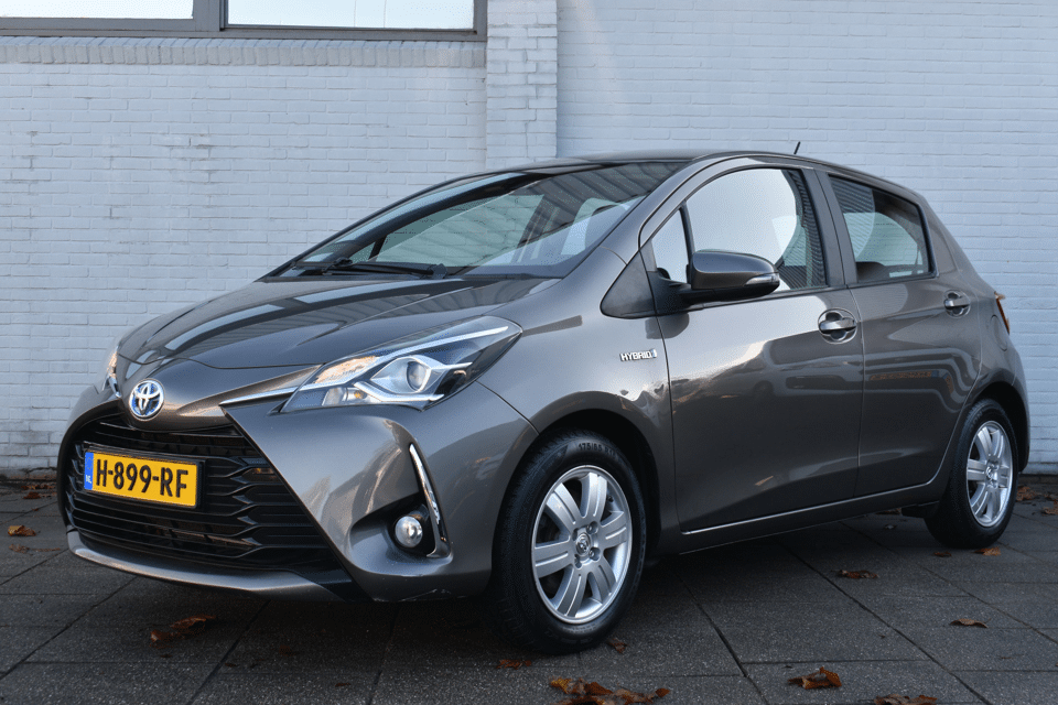 Toyota Yaris 1.5 Hybrid Design Sport Limited Automaat 100pk - Afbeelding 1