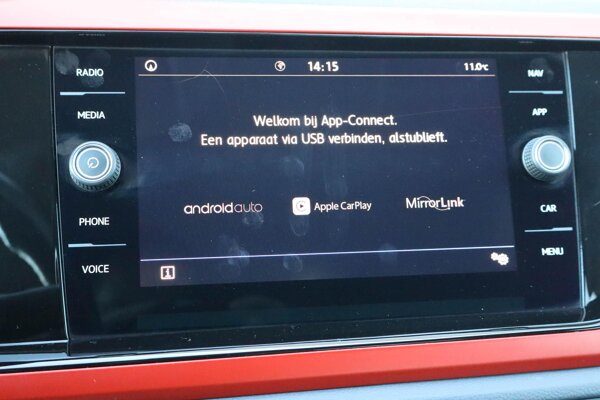 Apple Carplay/Android Auto