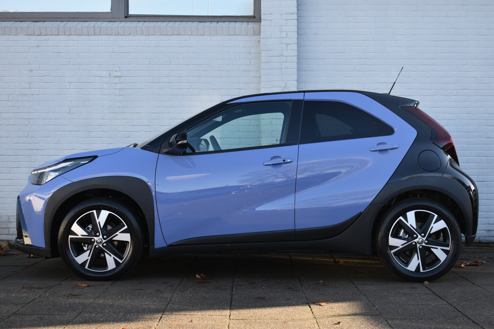 Toyota Aygo X Hybrid 115 pulse Automaat 116pk - Afbeelding 5