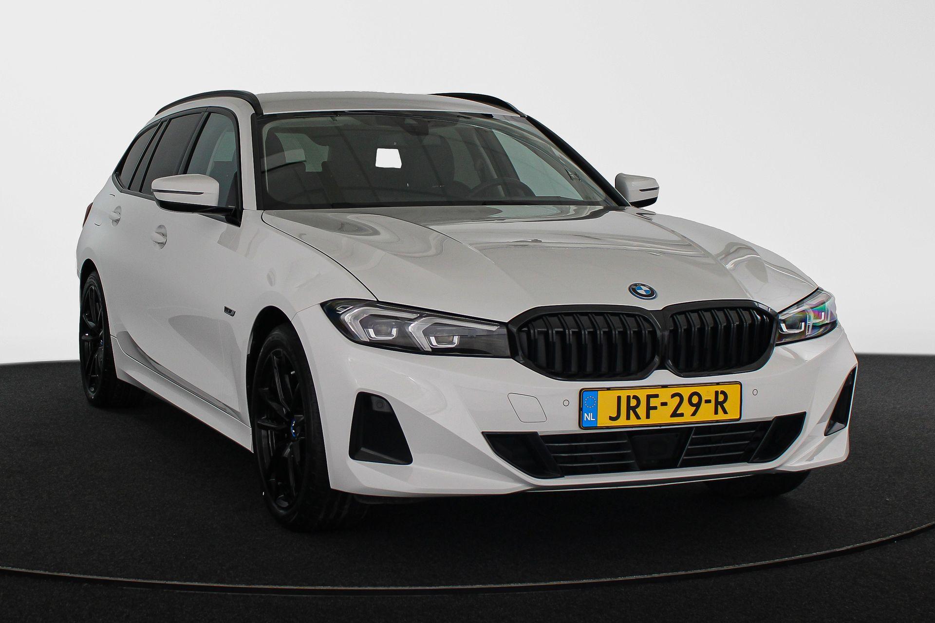 BMW 3 Serie Touring 320e - Afbeelding 2