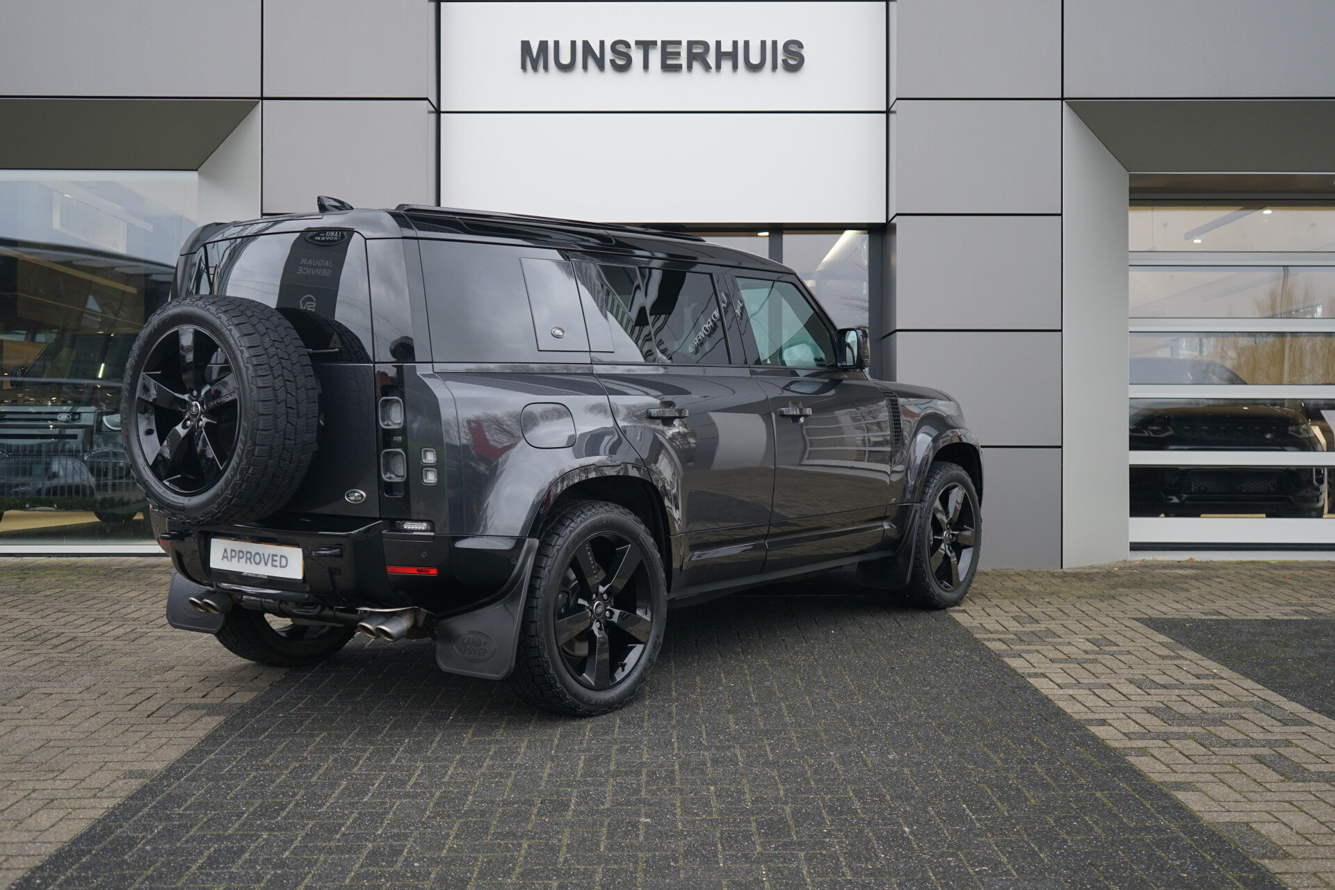 Land Rover Defender 110 5.0 P525 110 V8 - Afbeelding 2