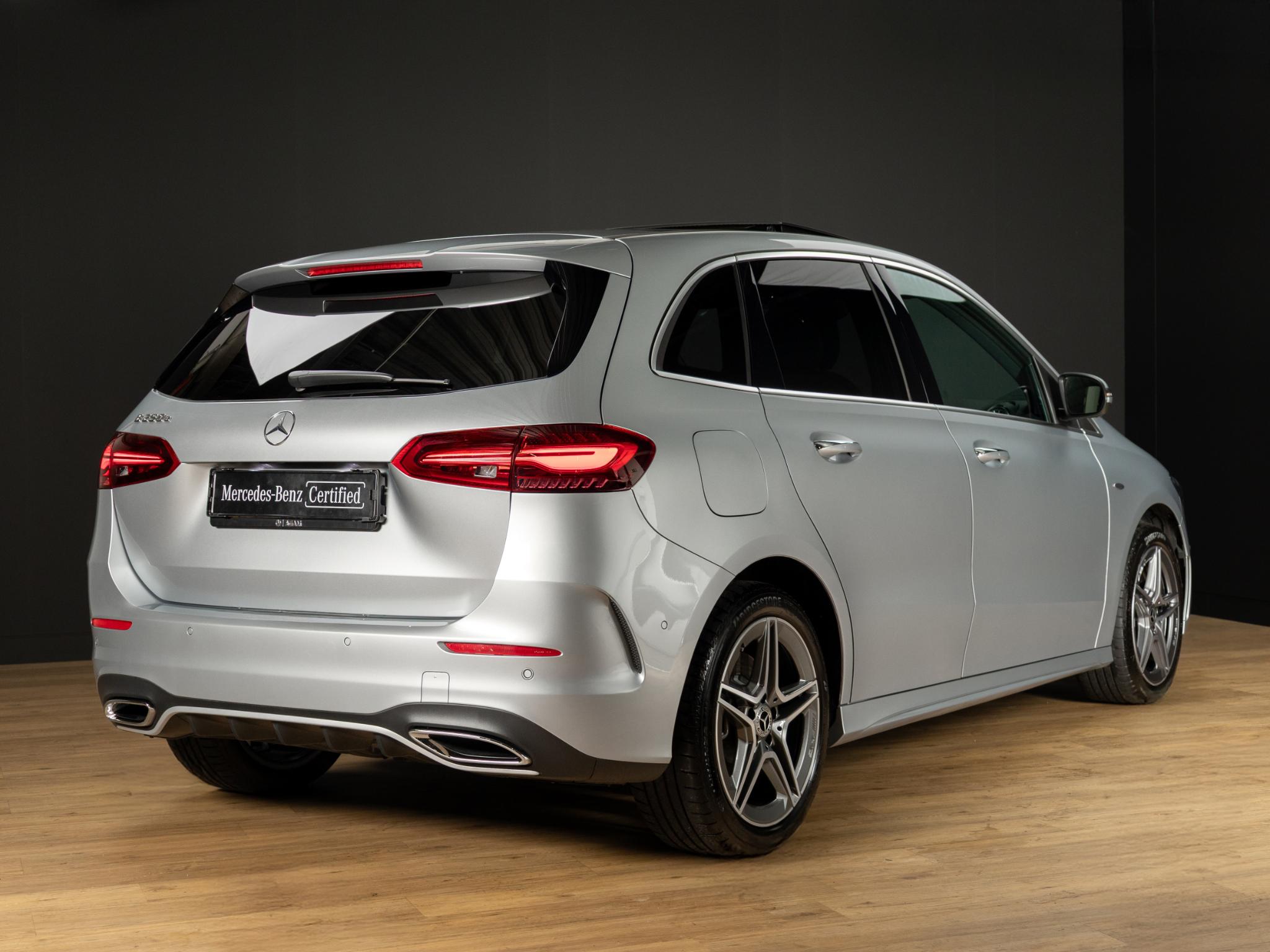 Mercedes-Benz B-Klasse 250 e Business Solution AMG - Afbeelding 2