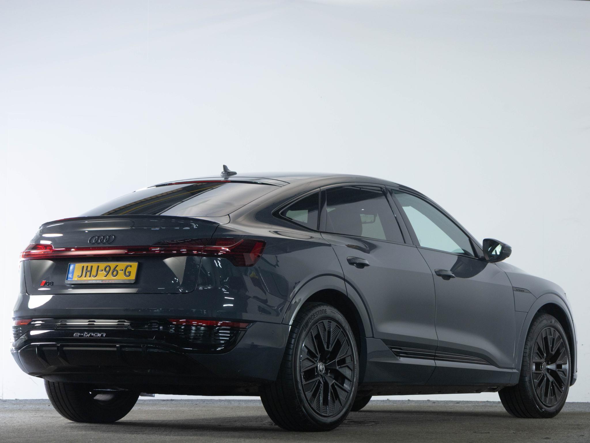 Audi Q8 Sportback e-tron S-Line 50 QUATTRO 95 kWh 340 PK - Afbeelding 2