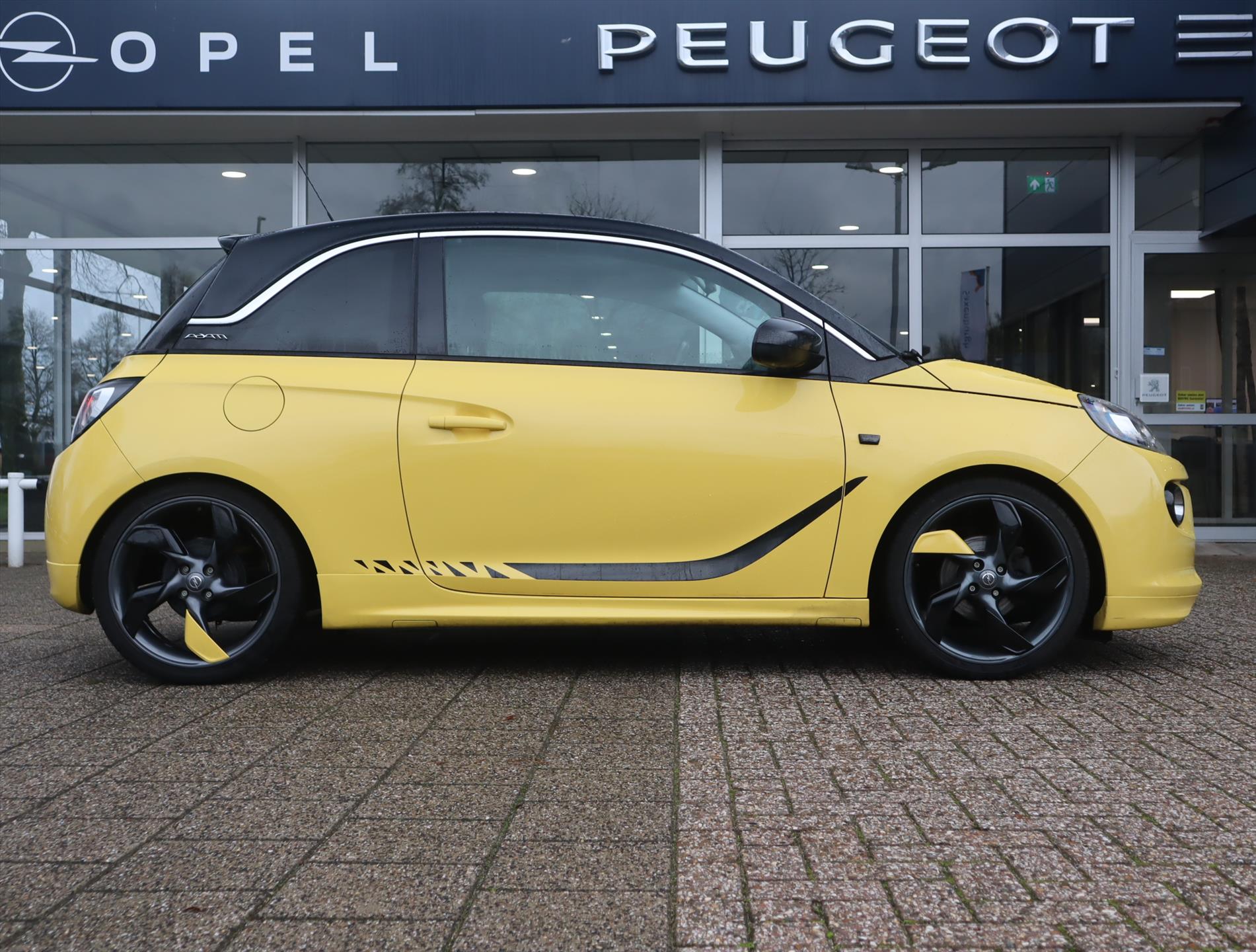 Opel ADAM Slam 1.4 ecoFLEX Start/Stop 87PK, Rijklaarprijs, Climate control Stoel- en Stuurverwarming Bluetooth - Afbeelding 3