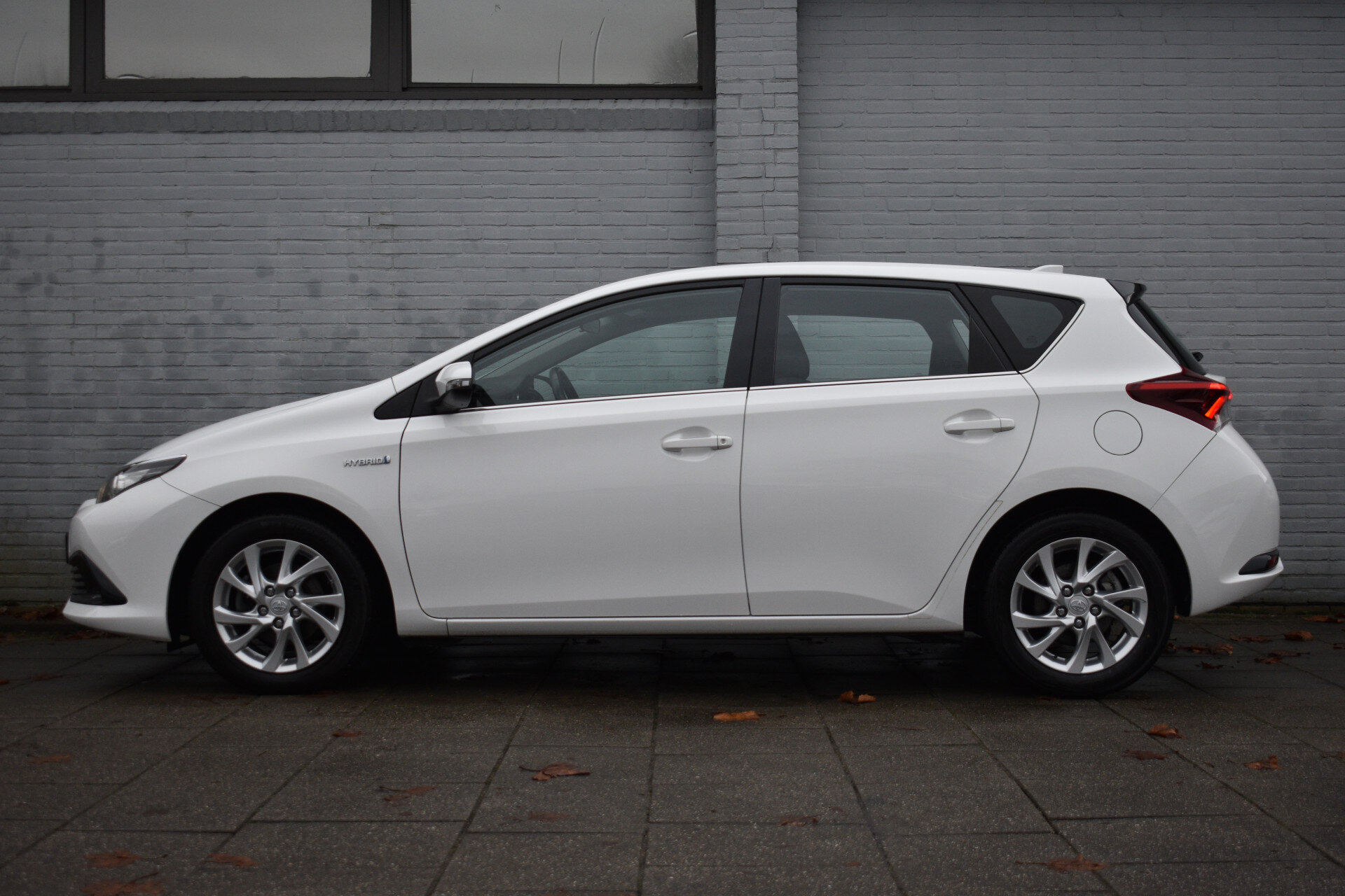 Toyota Auris 1.8 Hybrid Aspiration Automaat 100pk - Afbeelding 3