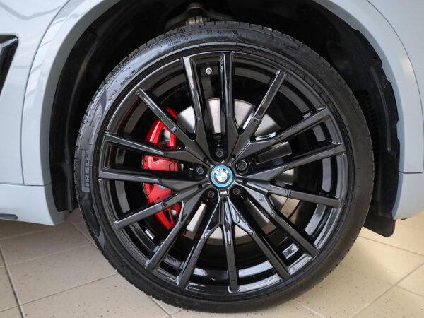 22 inch LM M Dubbelspaak (styling 742 M) in Jet Black
