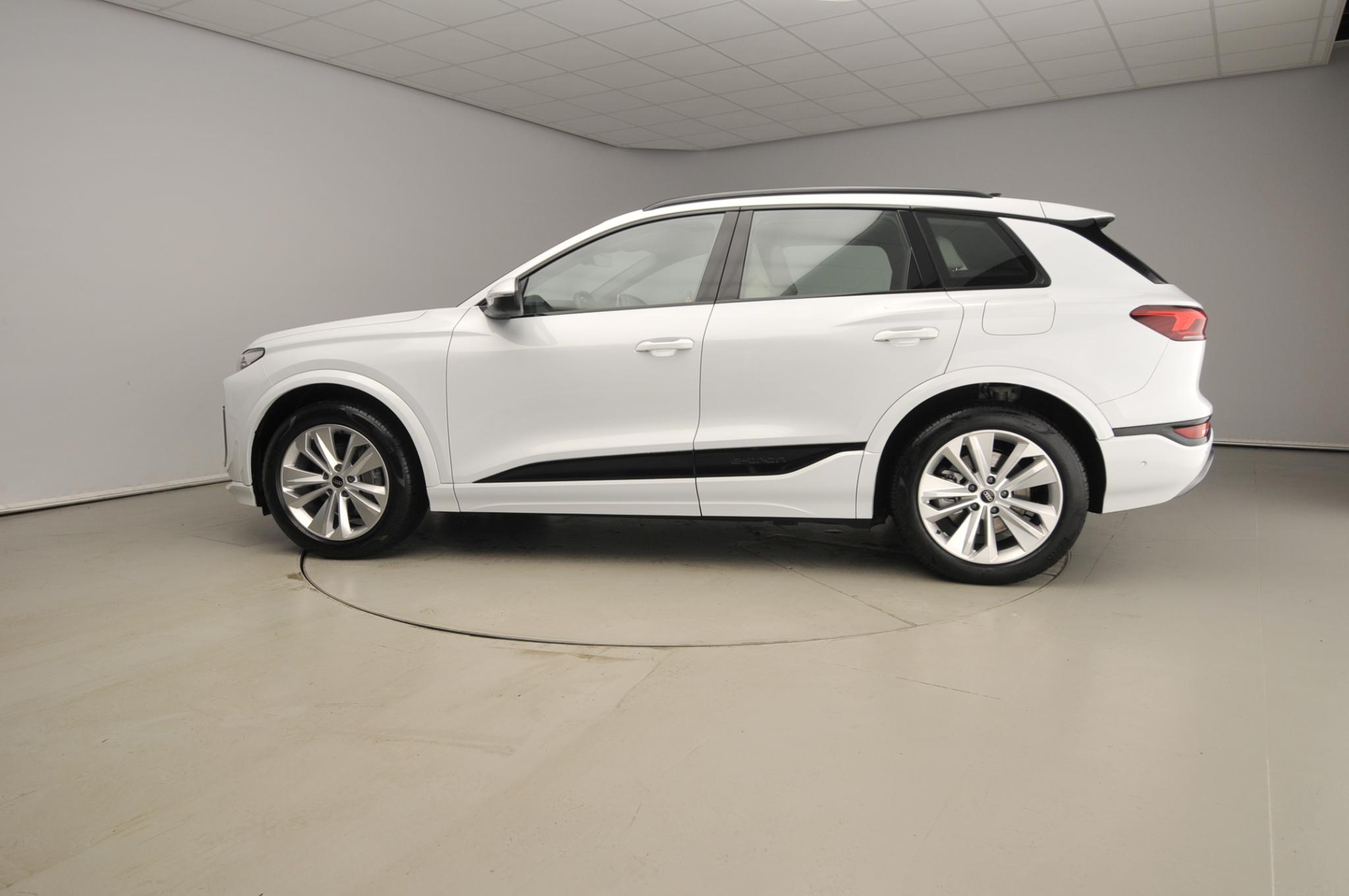 Audi Q6 e-tron Advanced edition 100 kWh - Afbeelding 4