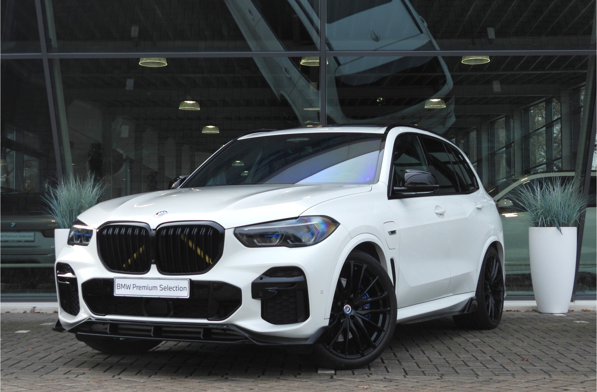 BMW X5 xDrive45e High Executive M Sport Automaat