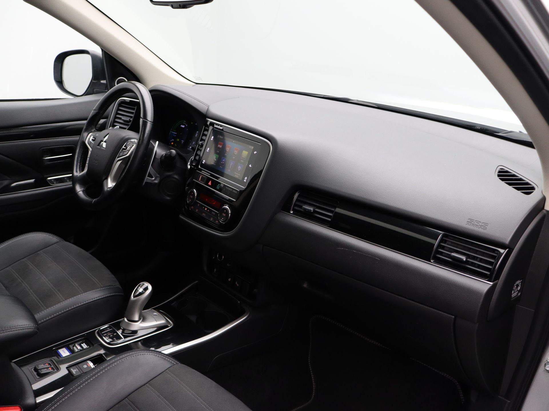 Mitsubishi Outlander 2.4 PHEV Intense+ - Afbeelding 6