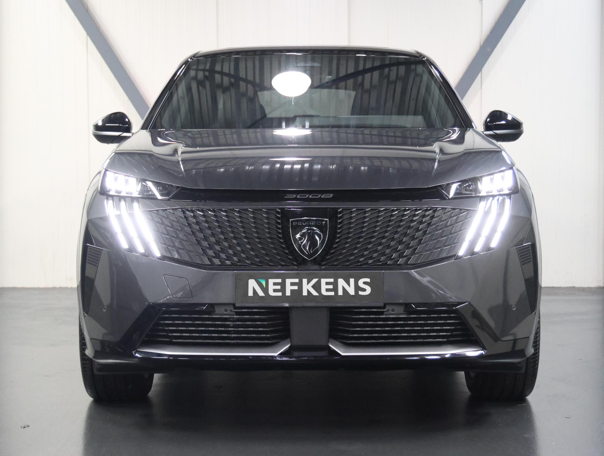 Peugeot e-3008 GT Exclusive 210PK 73 kWh - Afbeelding 4