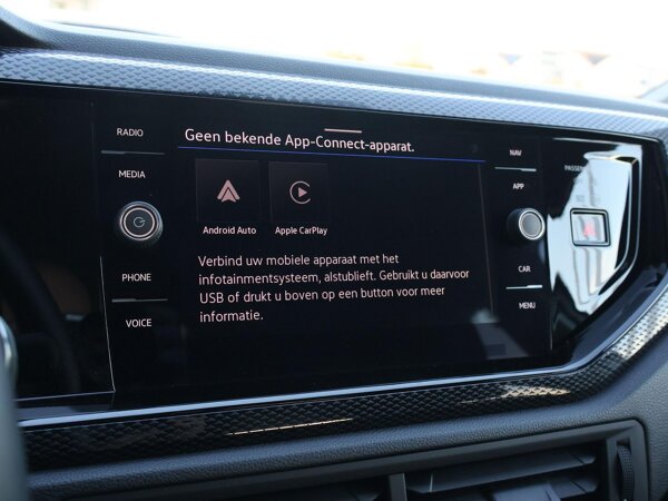 Apple Carplay/Android Auto