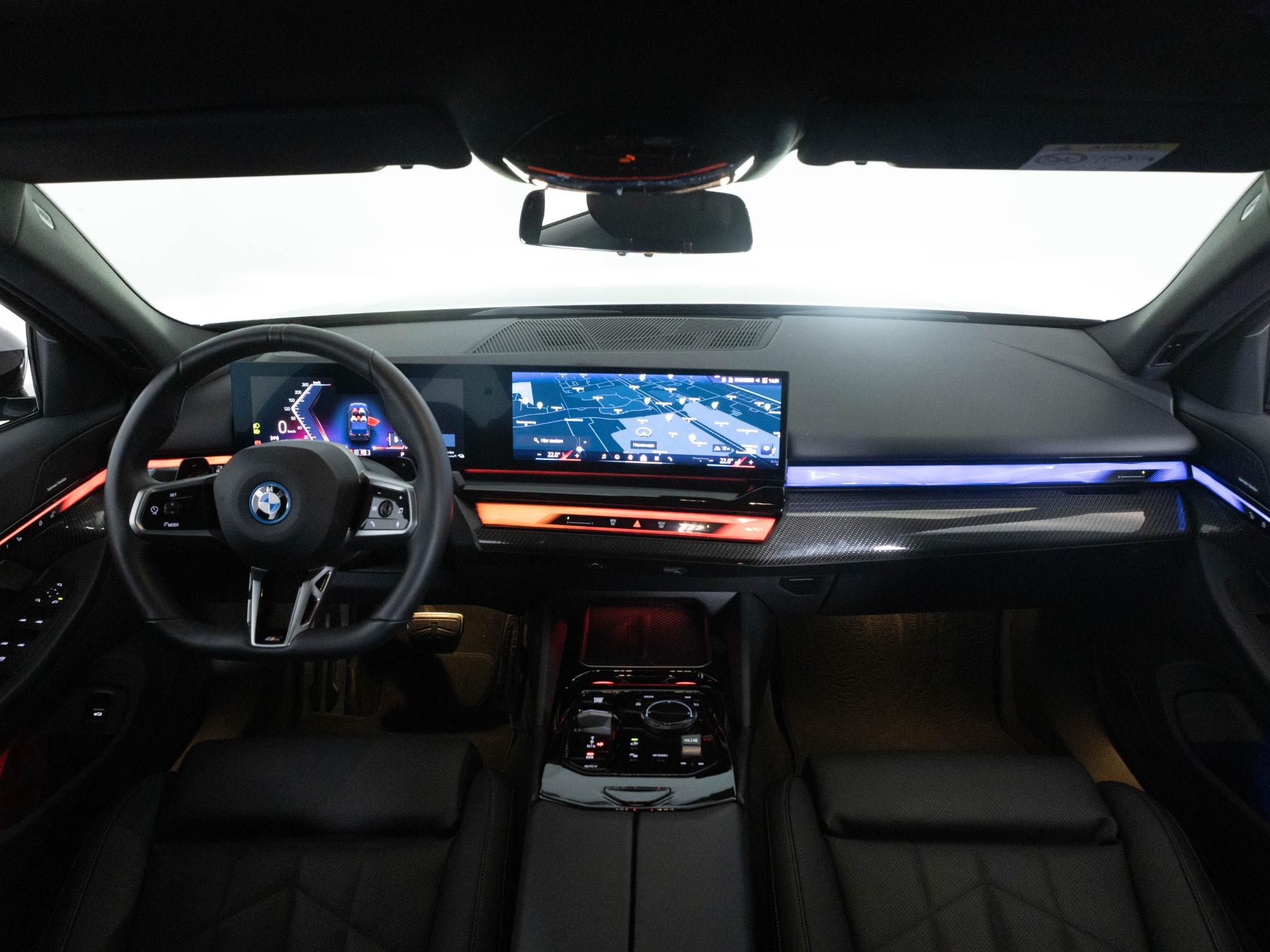 BMW 5 Serie 550e 490 PK M-Sport xDrive - Afbeelding 5