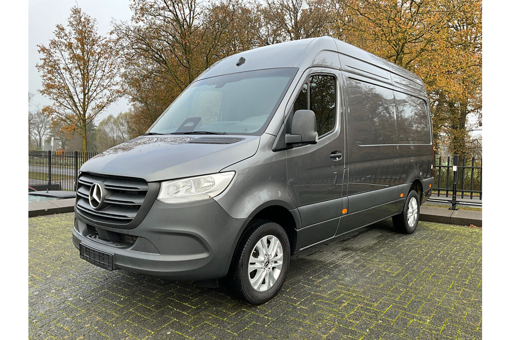 Mercedes-Benz Sprinter 317 CDI L2H2 3,5t AK | PRO | Cruise | Camera | 3p | Stoelverw.| MBUX