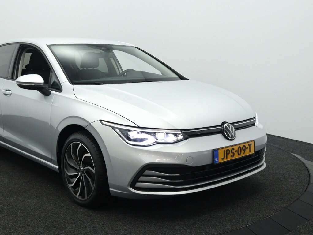 Volkswagen Golf 1.0 eTSI Life Business | Navigatie | Camera | Adaptive cruise - Afbeelding 3