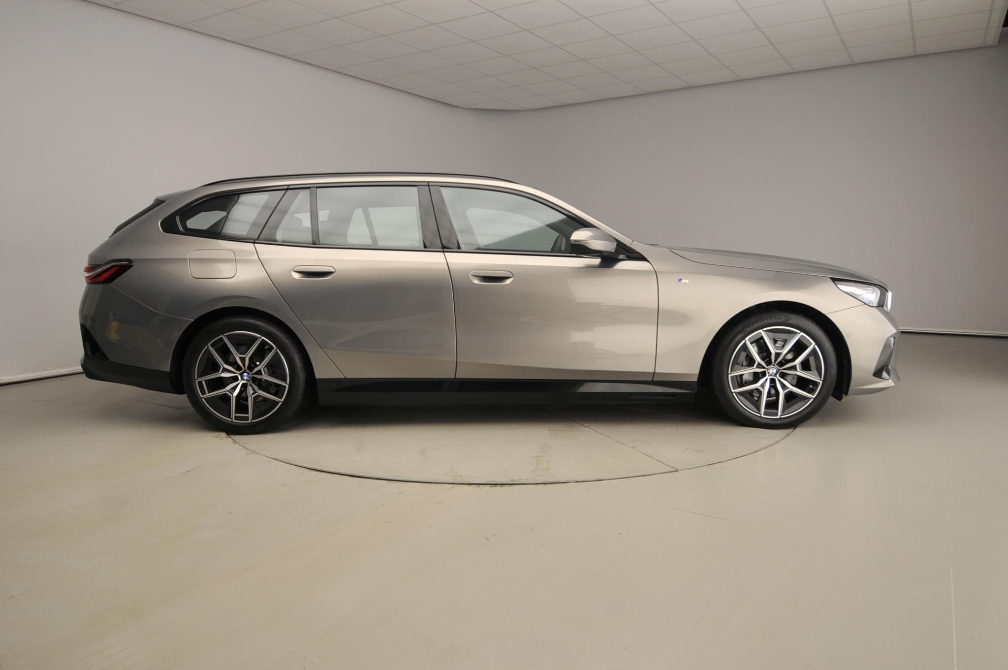 BMW i5 Touring xDrive40 - Afbeelding 4
