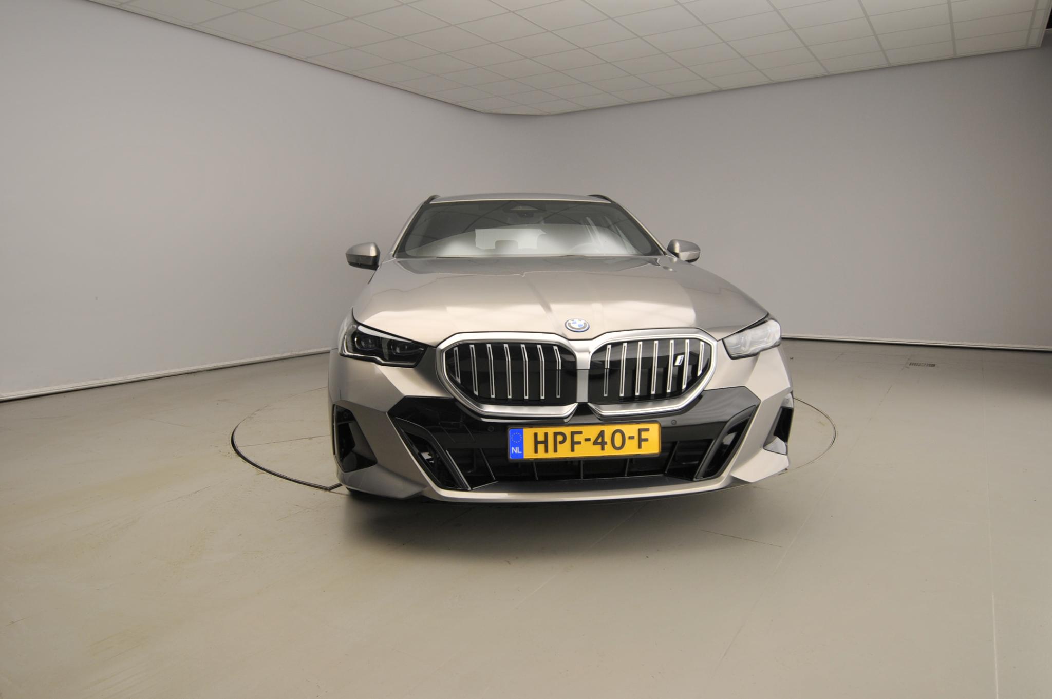 BMW i5 Touring xDrive40 - Afbeelding 5