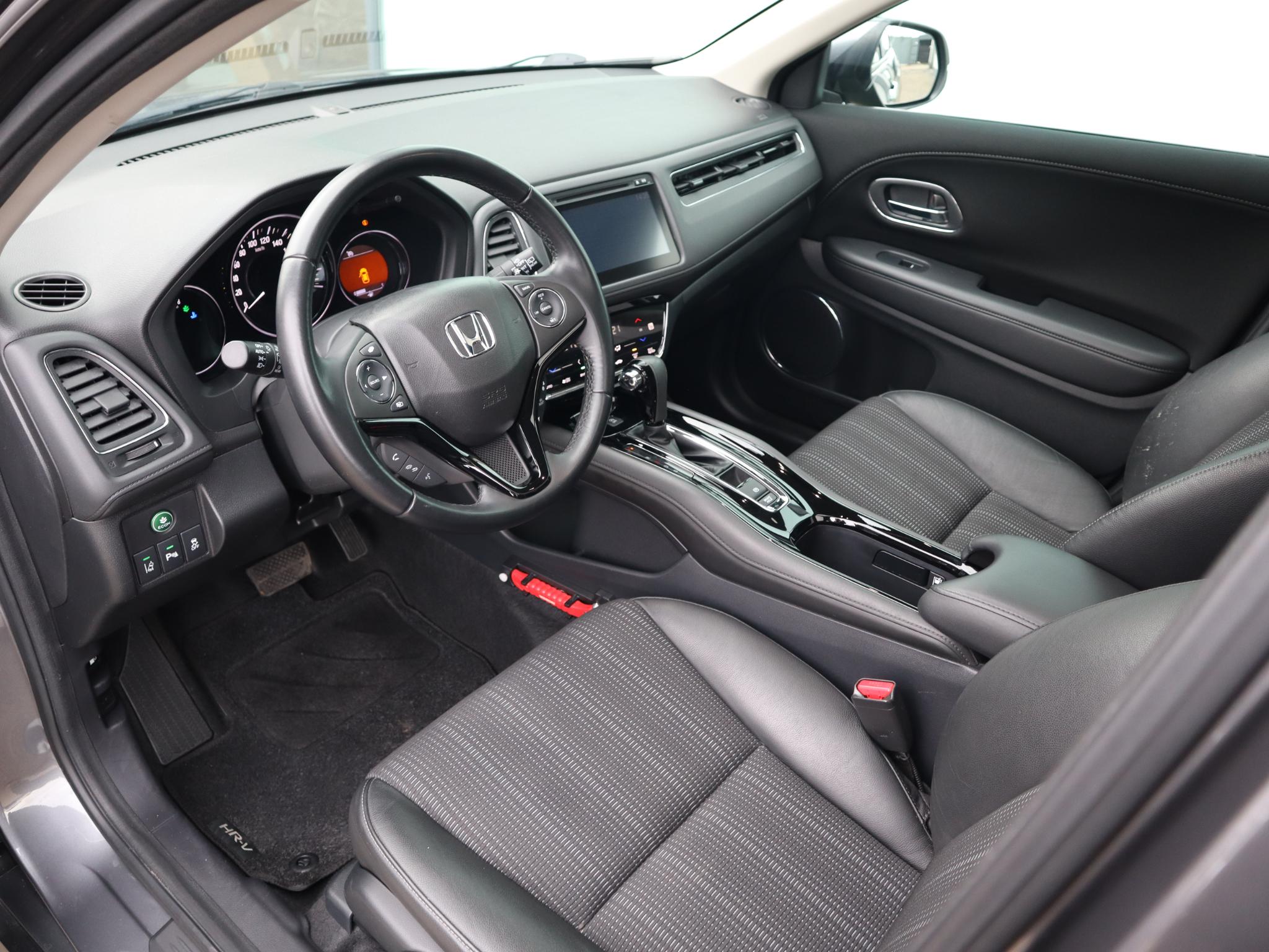 Honda HR-V 1.5 i-VTEC Executive - Afbeelding 2