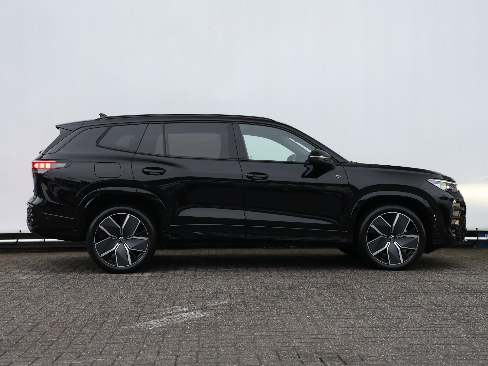 Volkswagen Tayron 1.5 eHybrid R-Line Edition - Afbeelding 2