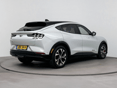 Ford Mustang Mach-E Extended AWD 98 kWh - Afbeelding 2