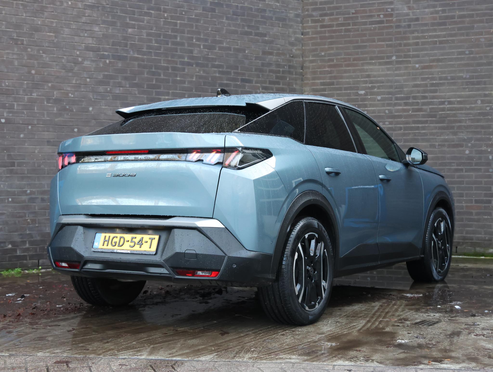 Peugeot e-3008 SUV Allure Avantage 73kWh 210pk - Afbeelding 3
