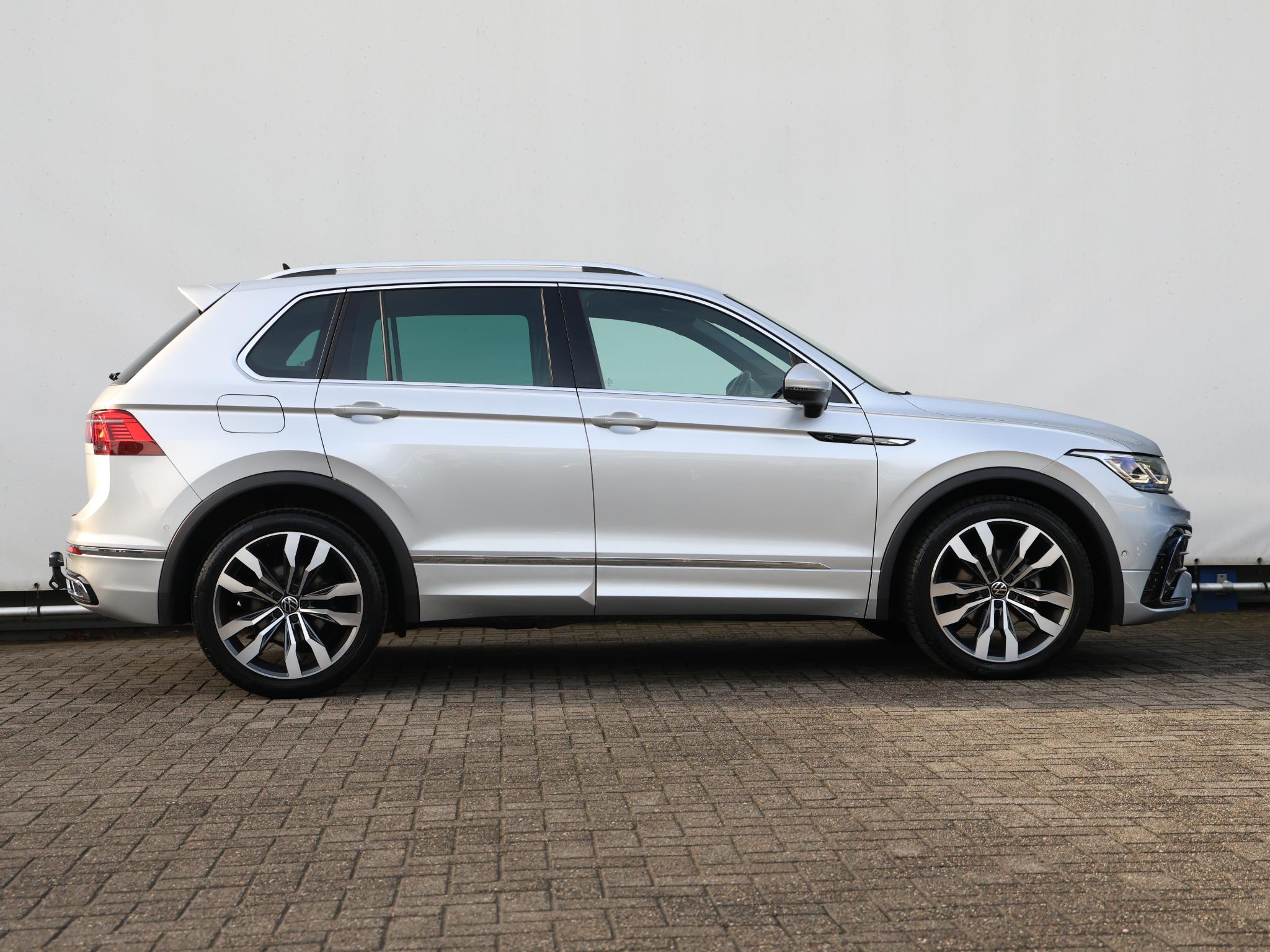 Volkswagen Tiguan 1.5 TSI R-Line Business - Afbeelding 2