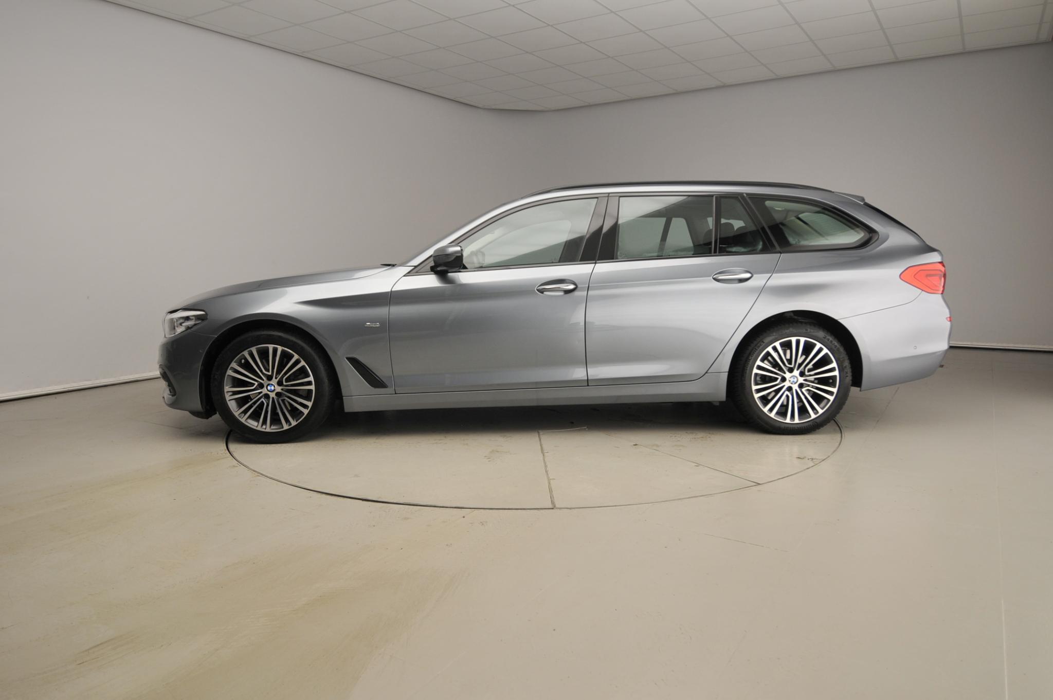 BMW 5 Serie Touring 520i - Afbeelding 2