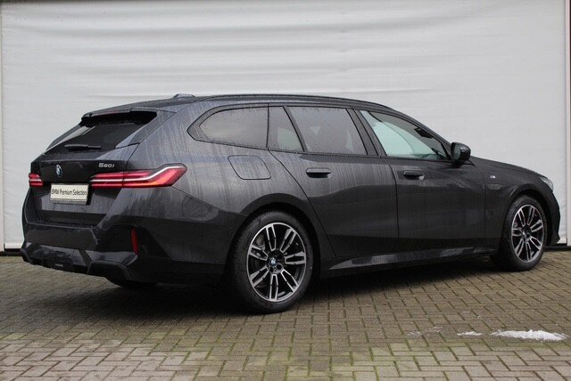BMW 5 Serie Touring 520i M Sport Automaat - Afbeelding 5
