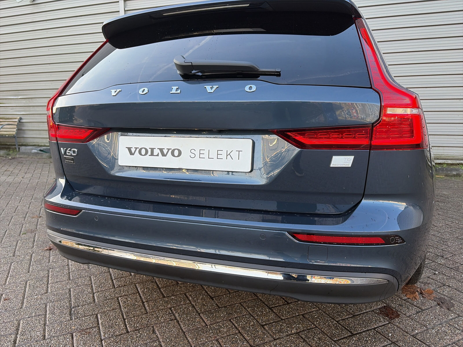 Volvo V60 T6 AWD 350PK Plug-in Hybrid Plus Bright - Afbeelding 5