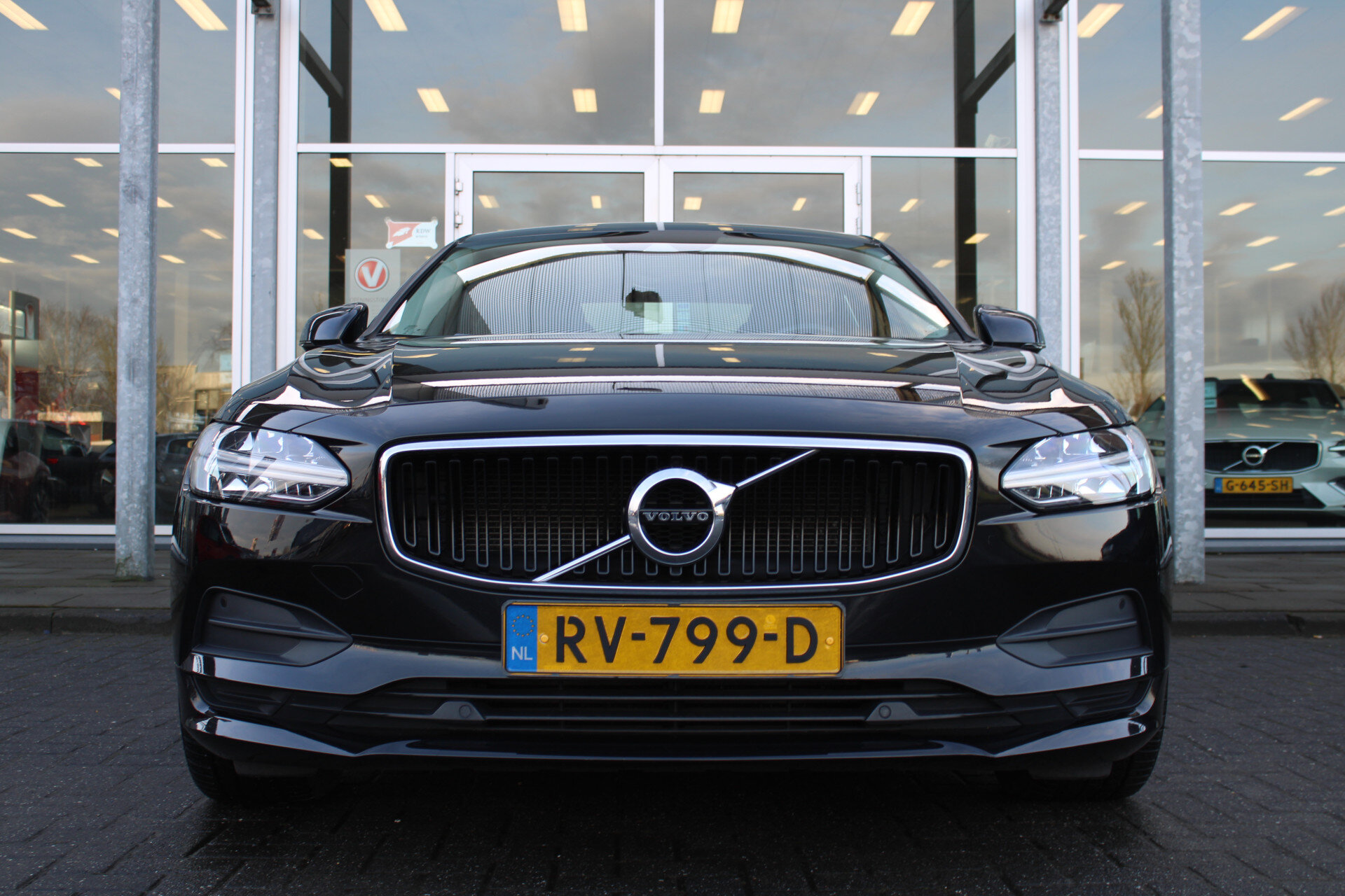 Volvo S90 T4 Automaat Momentum+ - Afbeelding 4