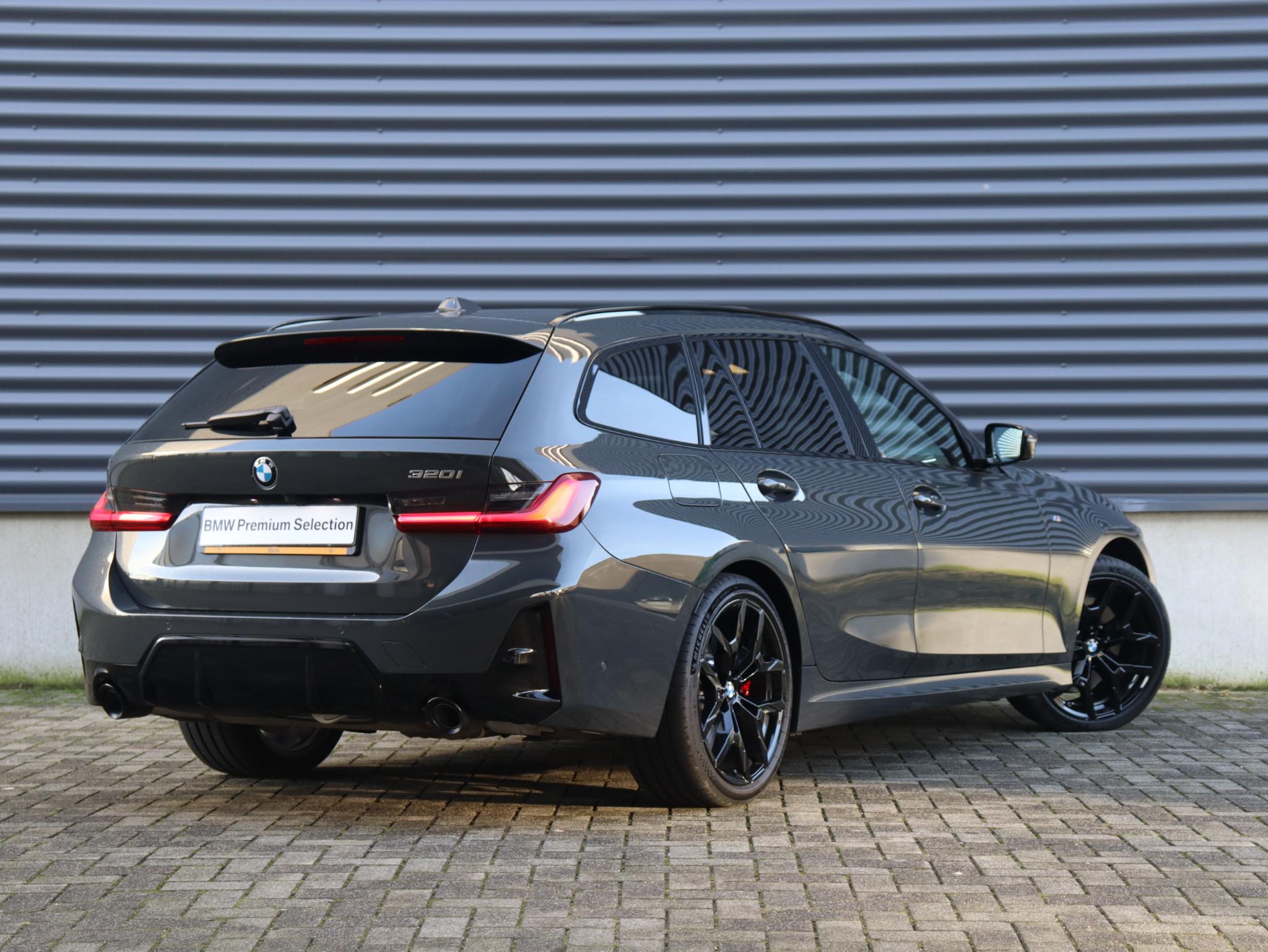 BMW 3-serie Touring 320i - Afbeelding 2