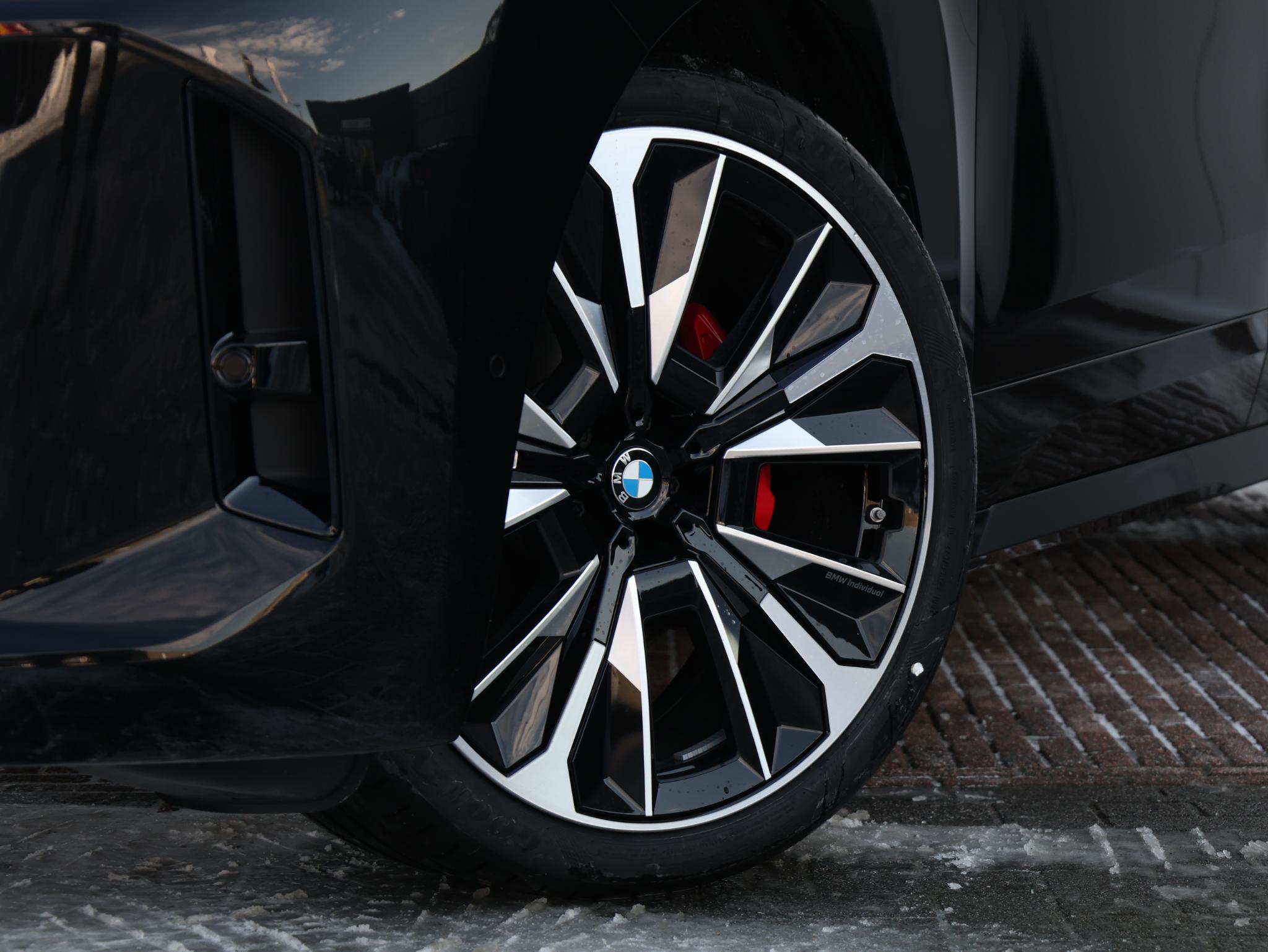 BMW iX xDrive M70 - Afbeelding 2
