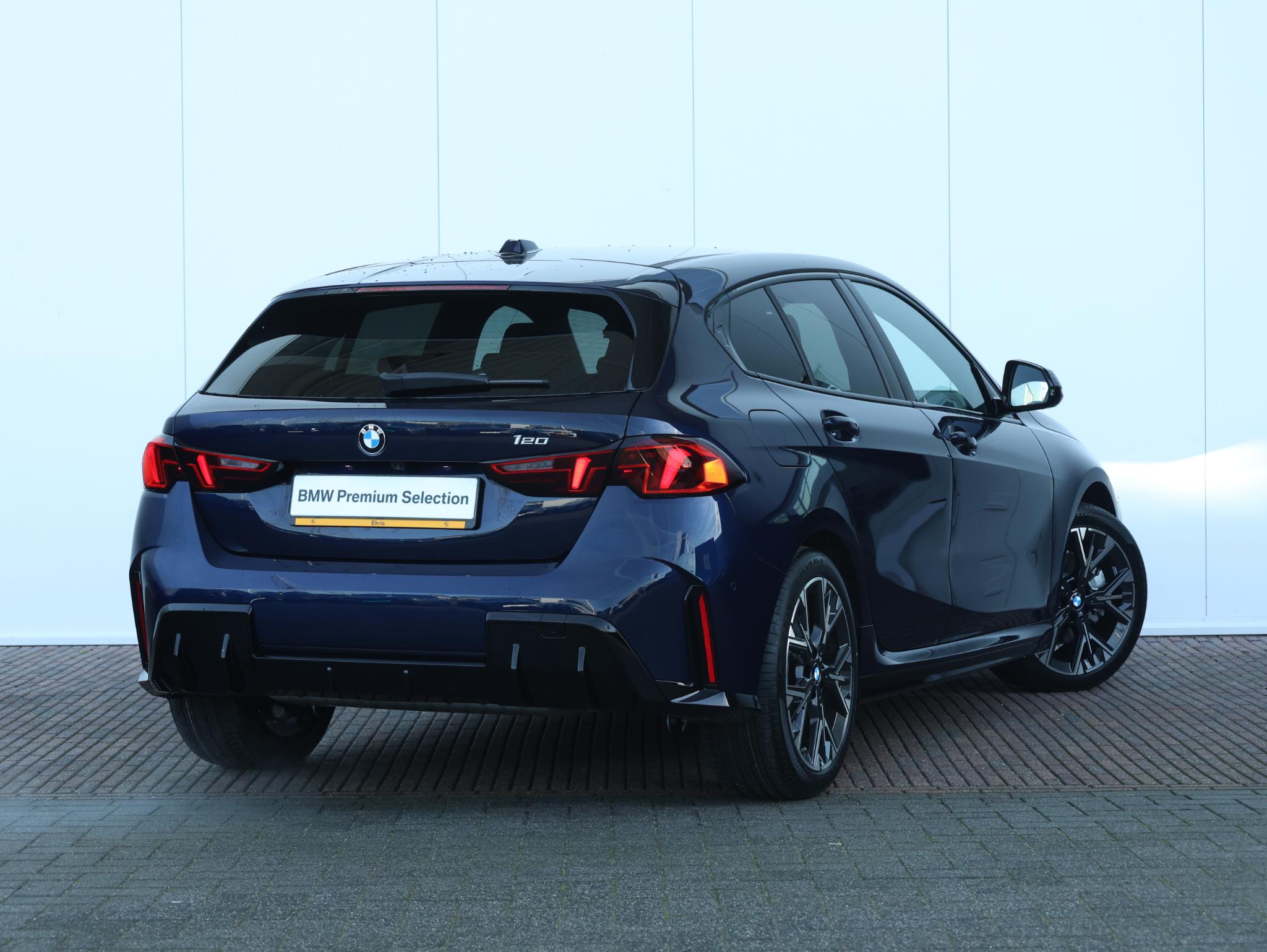 BMW 1 Serie 120 M Sport Design Edition - Afbeelding 3