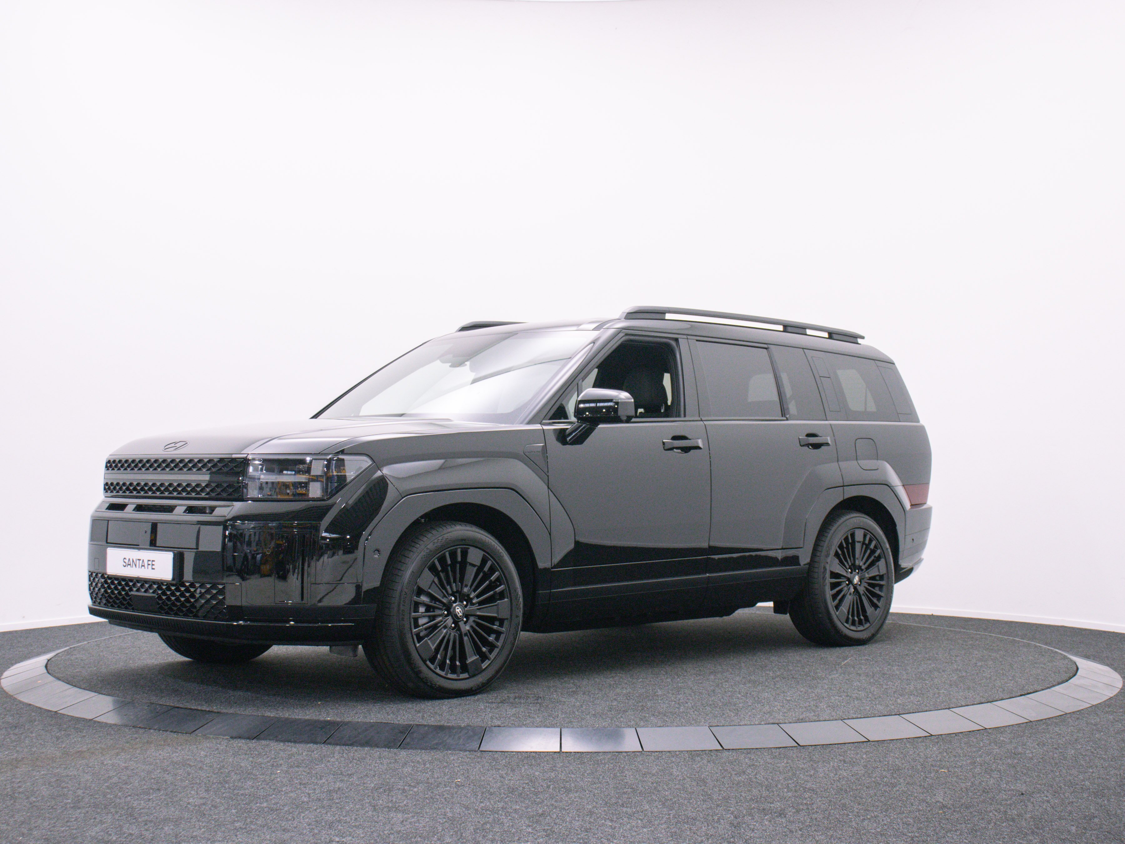 Hyundai Santa Fe 1.6 T-GDI PHEV Black Line - PHEV Automaat