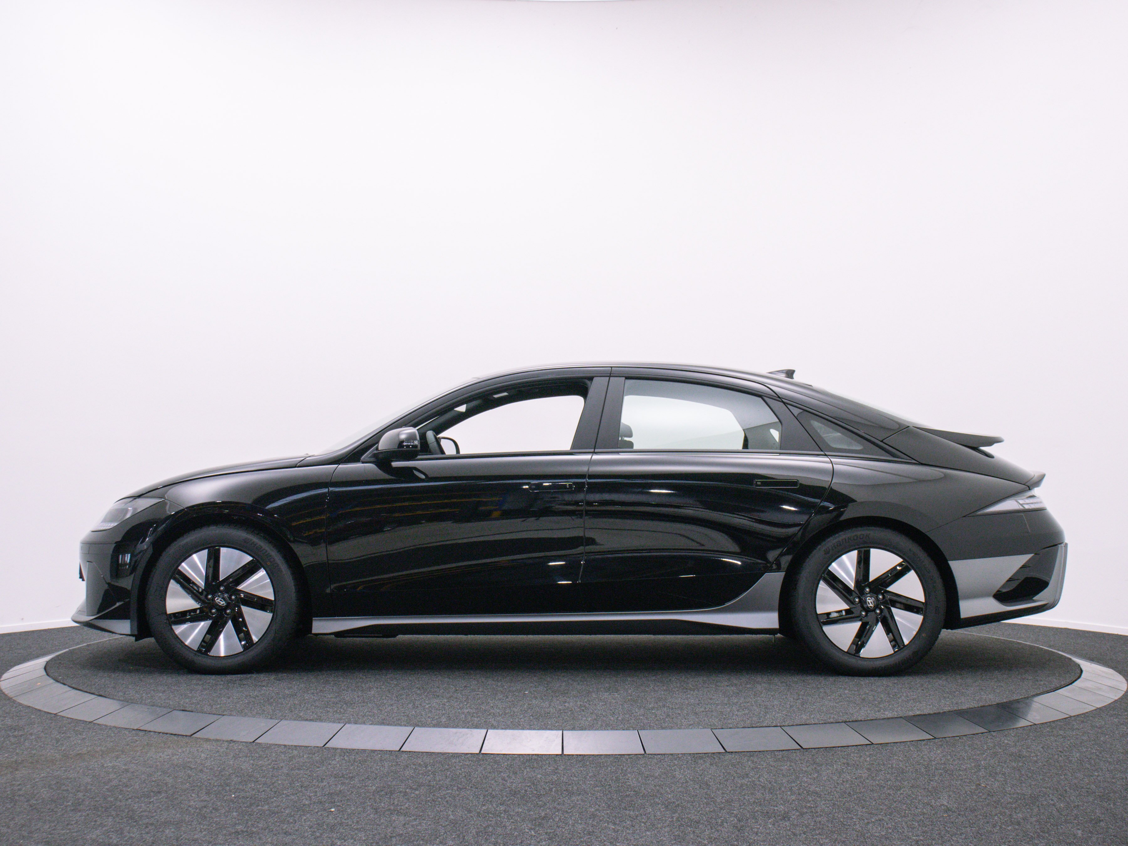 Hyundai IONIQ 6 77,4 kWh RWD Style Automaat - Afbeelding 5