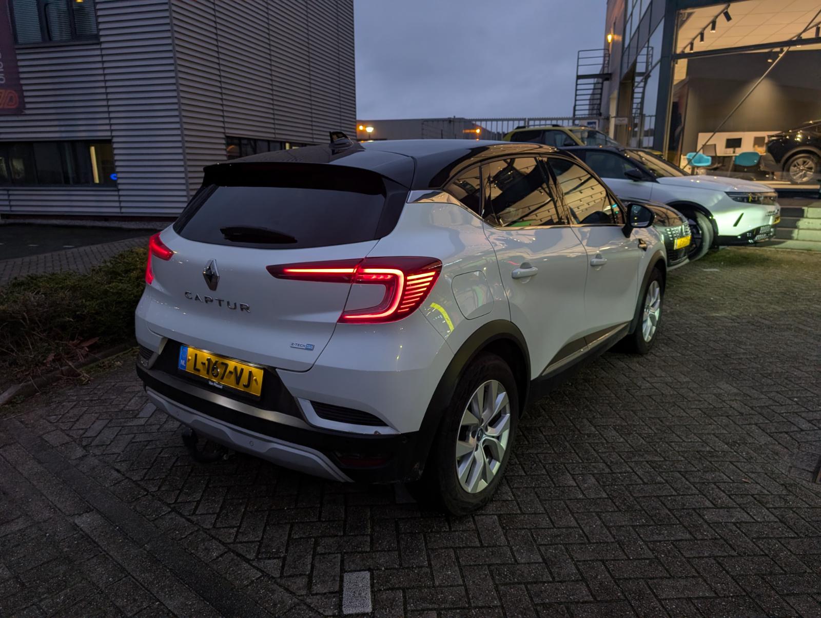 Renault Captur E-Tech Plug-in Hybrid 160 Intens - Afbeelding 4