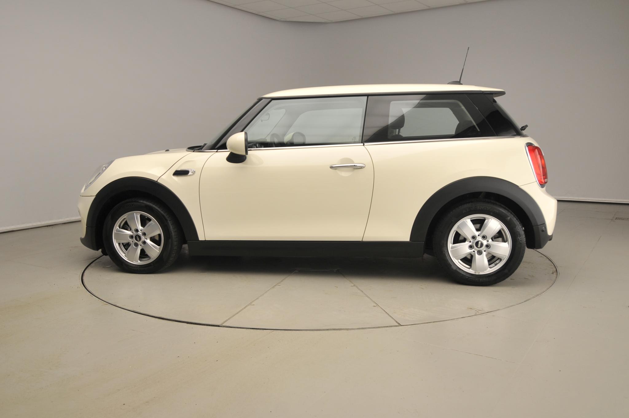 MINI 3-Deurs Cooper - Afbeelding 3