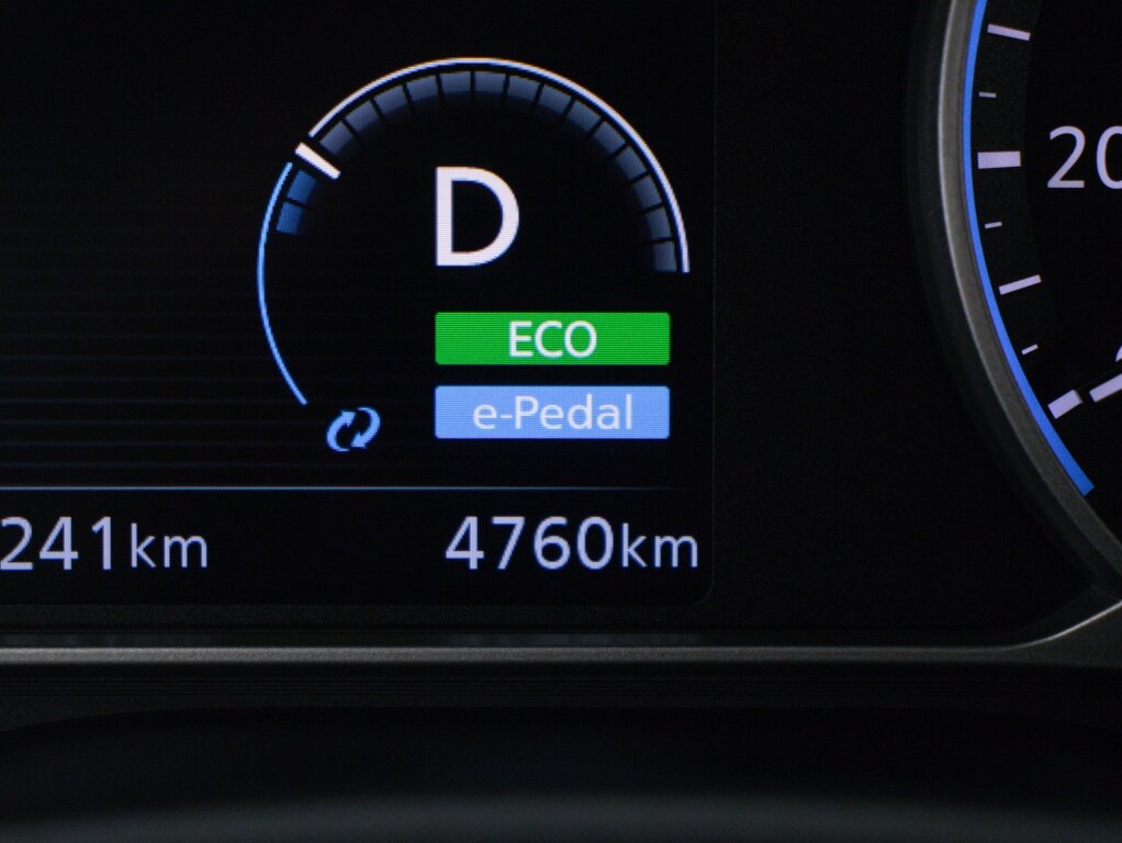 Nissan Leaf Tekna 39 kWh | Leder | 360° camera | Stoelverwarming - Afbeelding 5