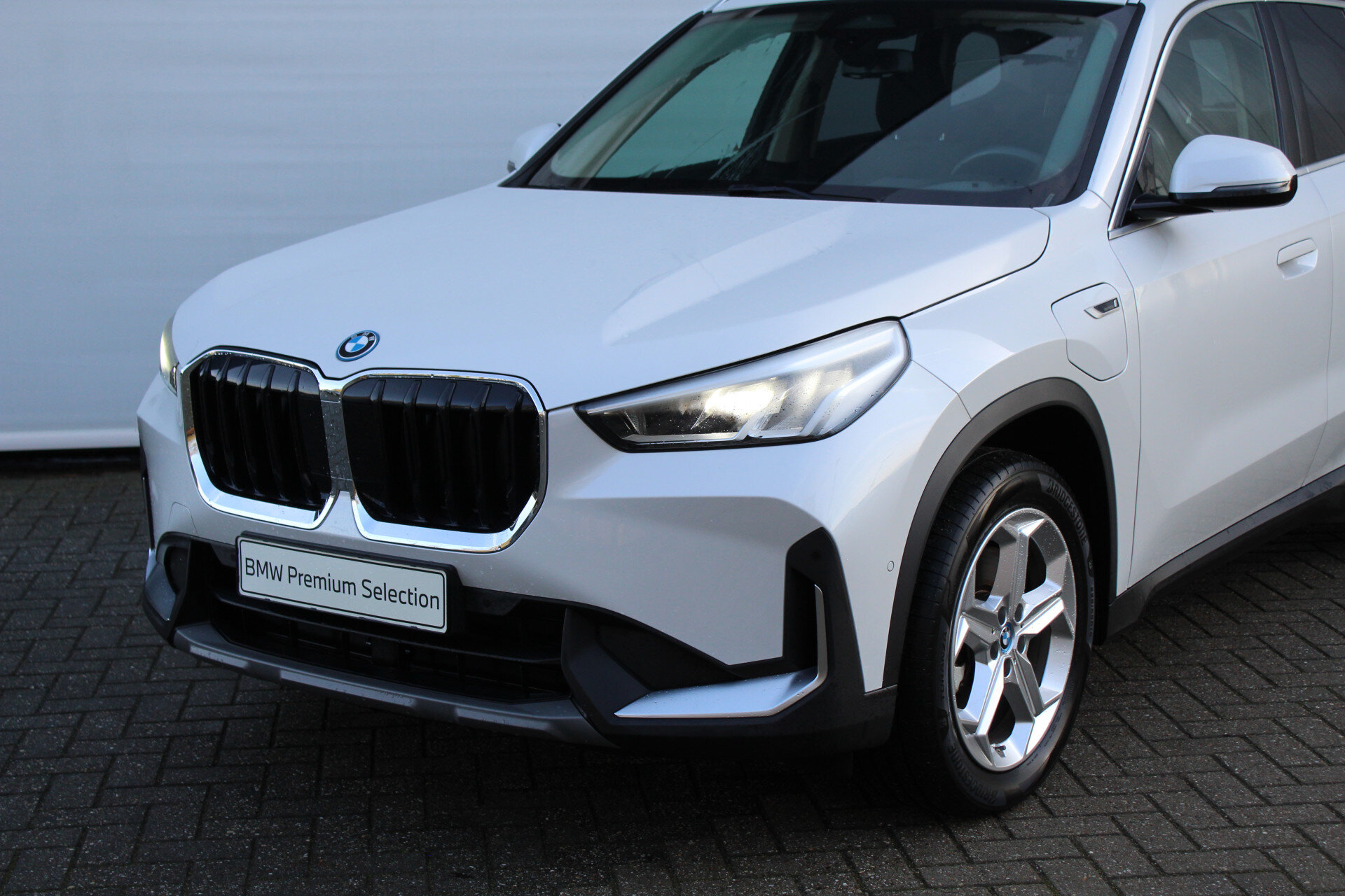 BMW X1 xDrive30e Automaat - Afbeelding 4