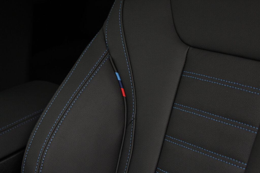 BMW i4 15