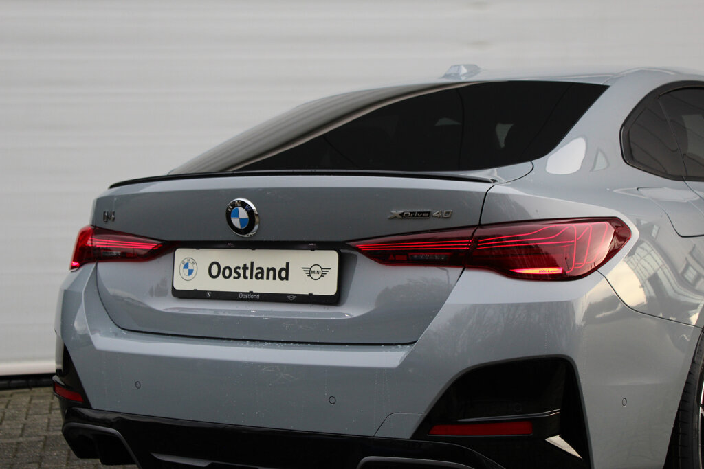 BMW i4 20