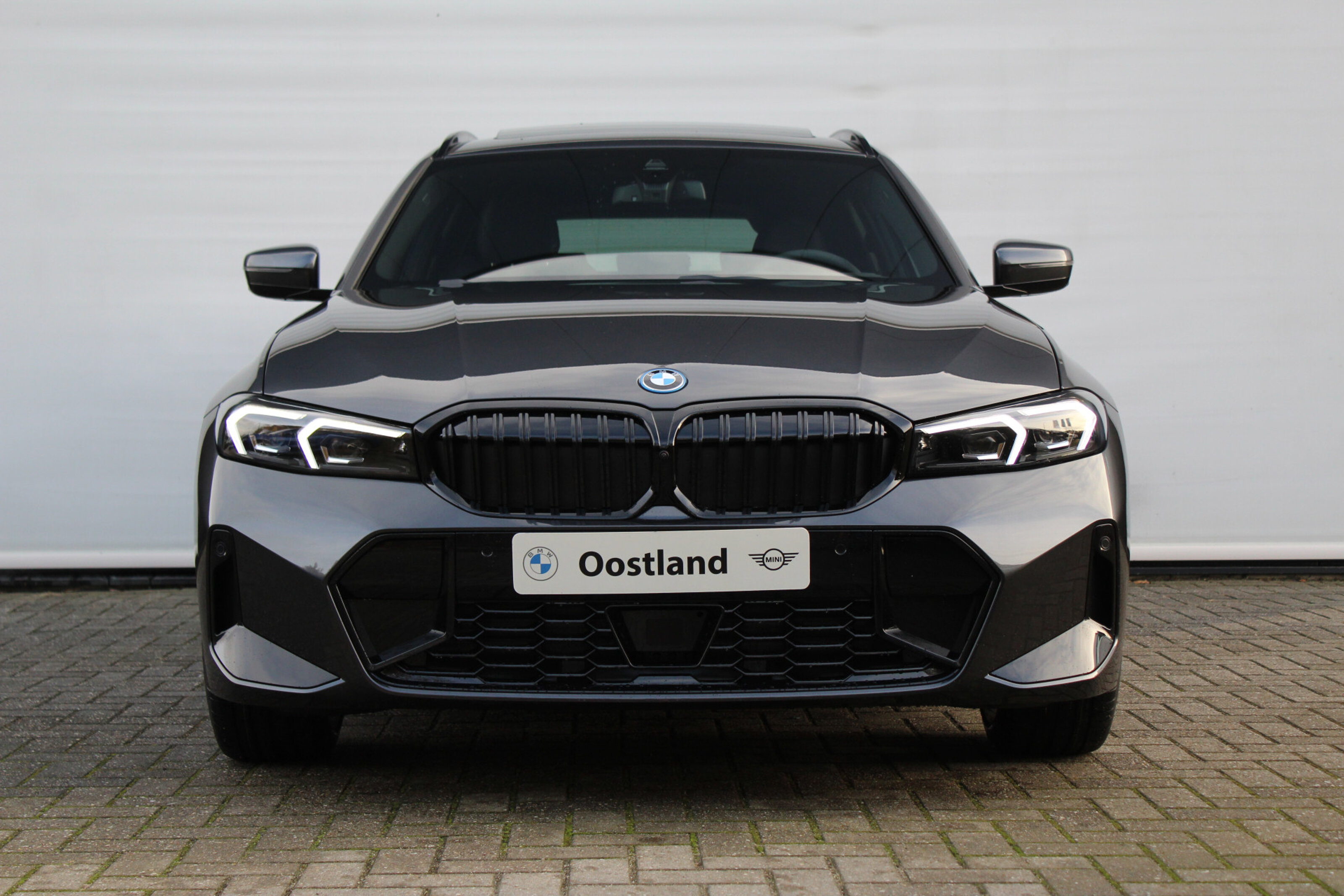 BMW 3 Serie Touring 330e M Sport Automaat