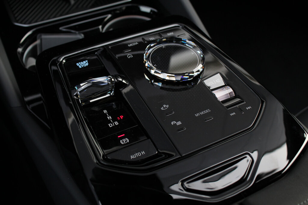 BMW i5 20