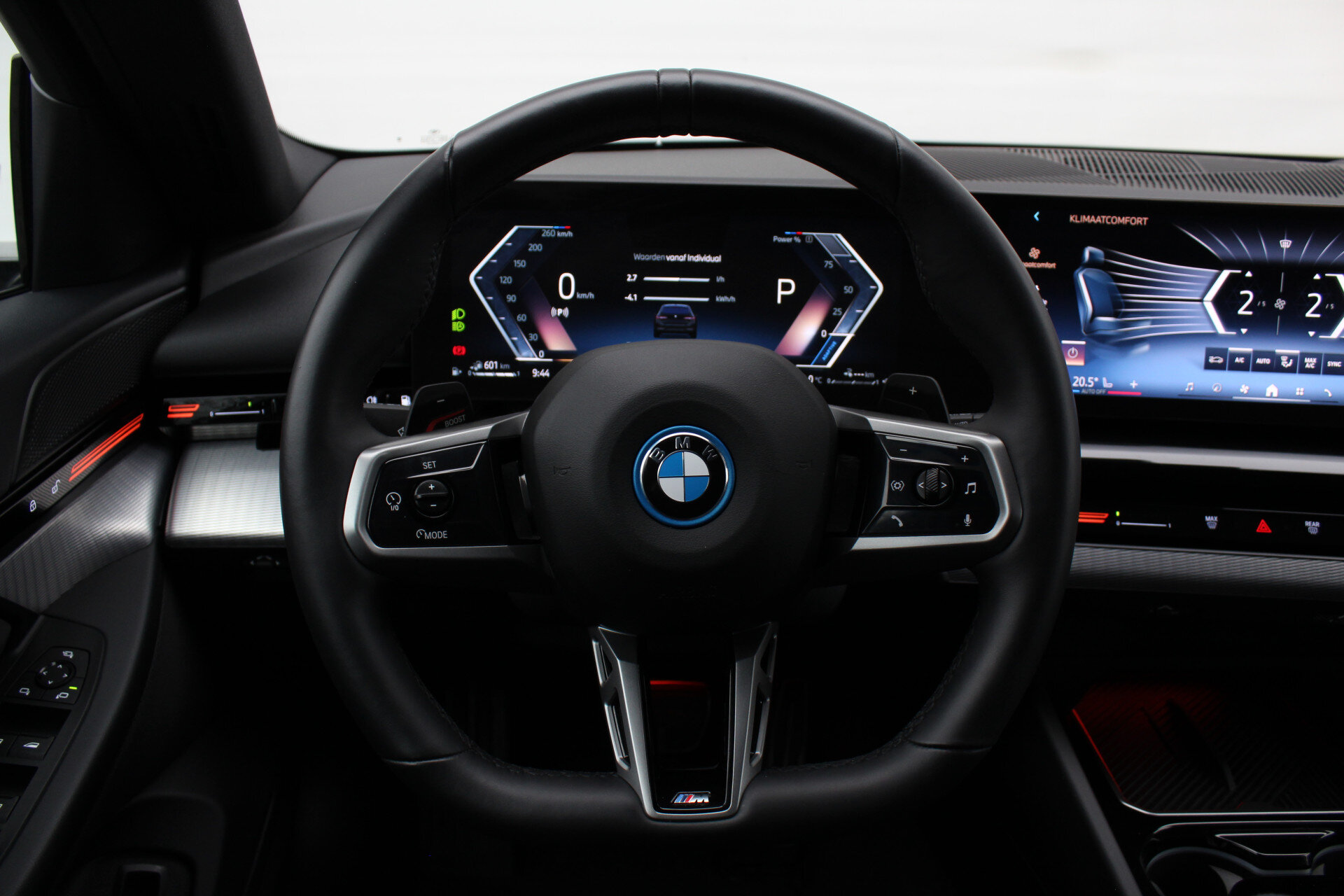 BMW 5 Serie Touring 530e M Sport Automaat - Afbeelding 2